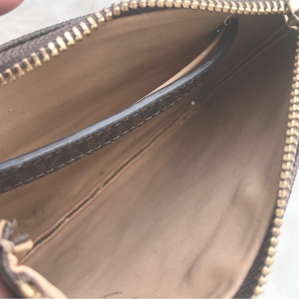 m i c h a e l k o r s - Picture 2 of 5